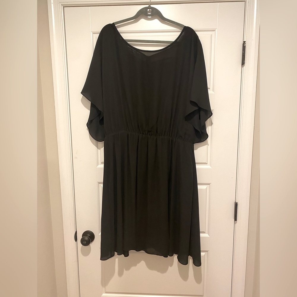 Black cocktail/evening dress.  Size 2x